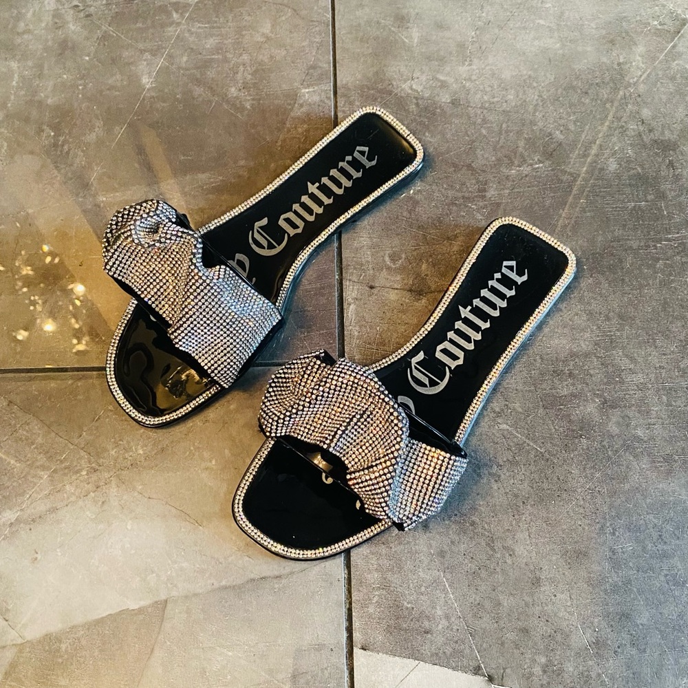 Juicy Couture Rhinestone Slides Sz 7
